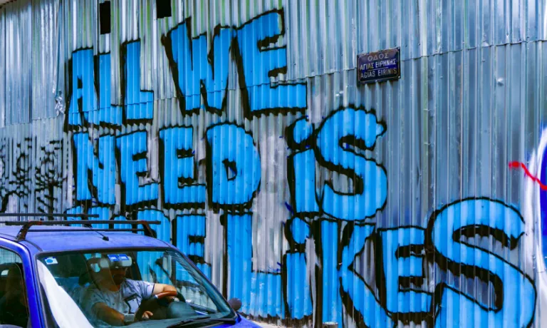 “Influencer” ads transparency on social media