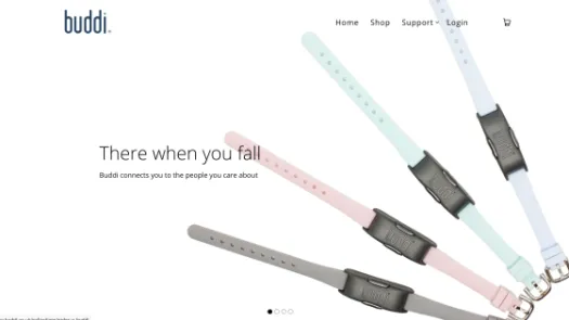 Four wristbands in pastel colours